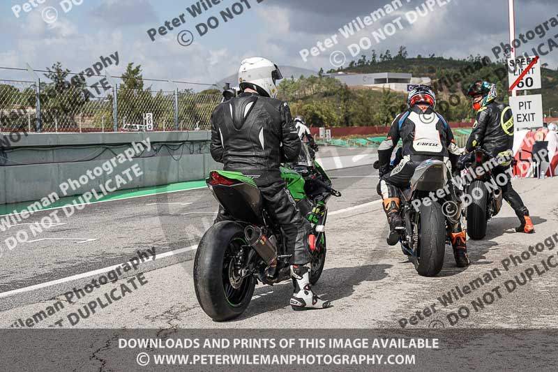 motorbikes;no limits;peter wileman photography;portimao;portugal;trackday digital images